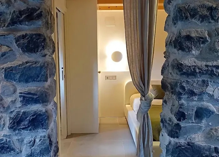 Casa Tomas - * Saravillo